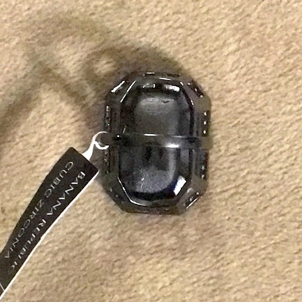 Banana Republic Cocktail Ring - Picture 7 of 10